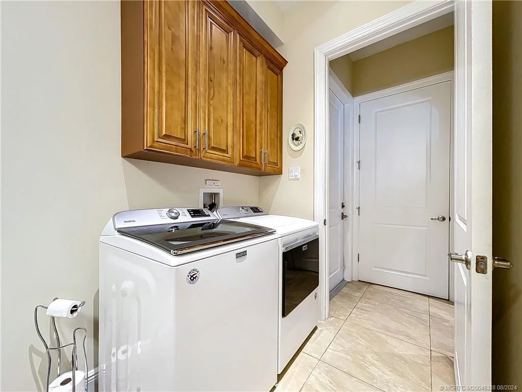 Photo of 4459 SE Bayshore Terrace