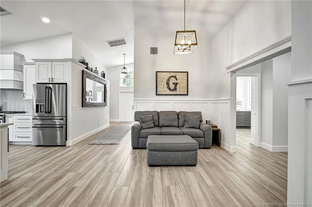 Photo of 6451 SE Wild Olive Lane