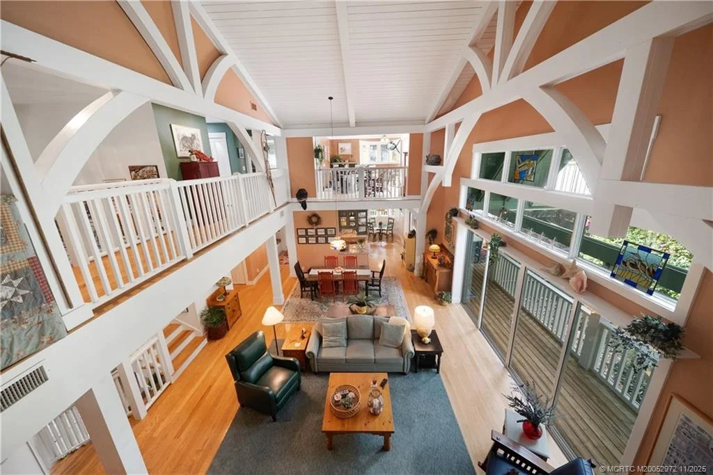 Photo of 12 Oak Hill Way