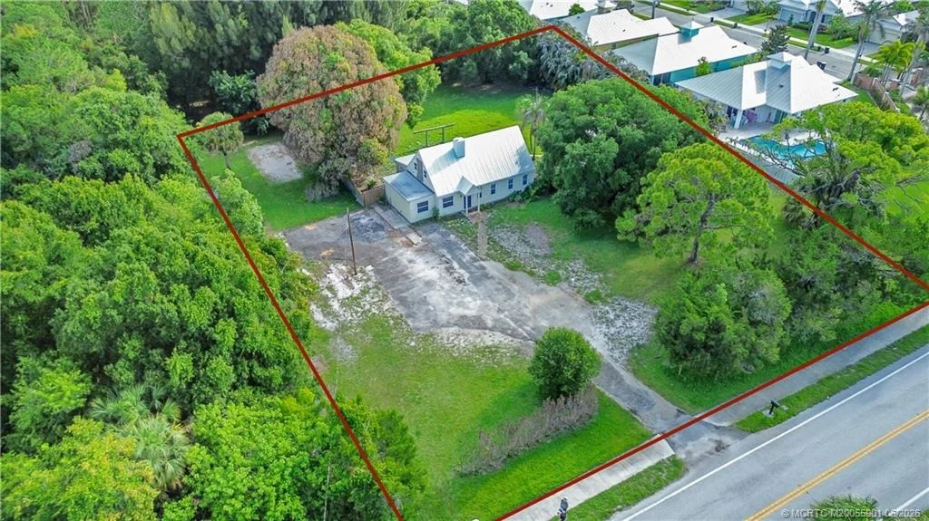 Photo of 1699 NW Britt Road