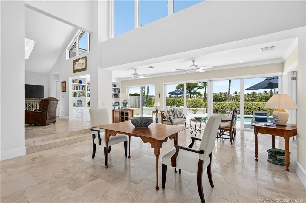 Photo of 6943 SE Harbor Circle