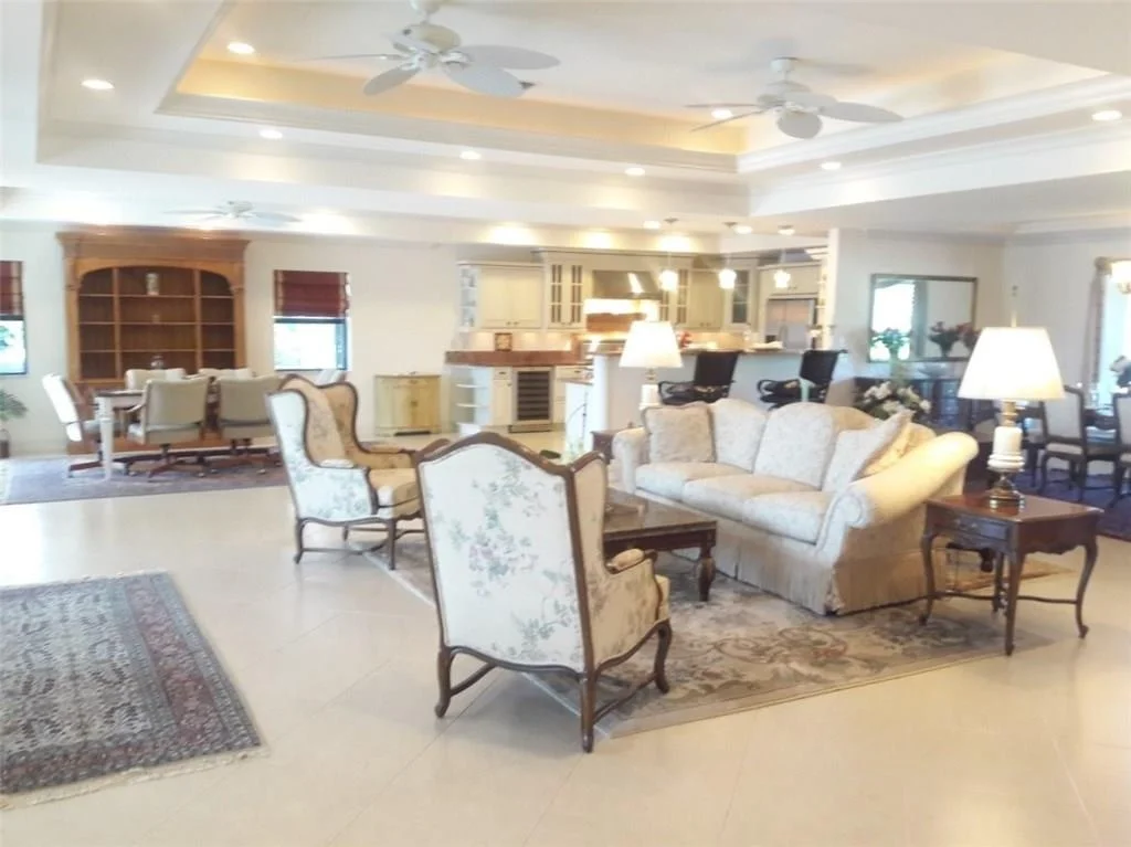 Photo of 3422 SE Fairway W