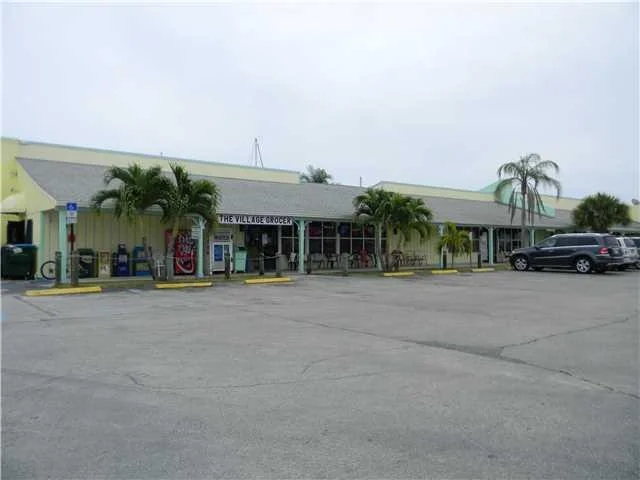 Photo of 10 Nettles Boulevard