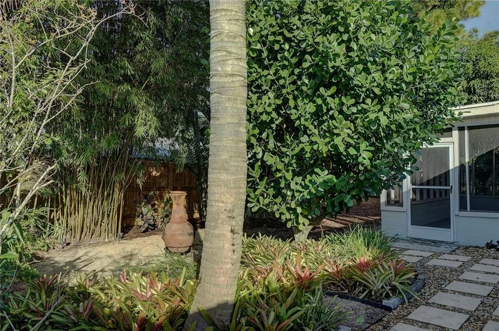 Photo of 1340 SE Starfish Lane