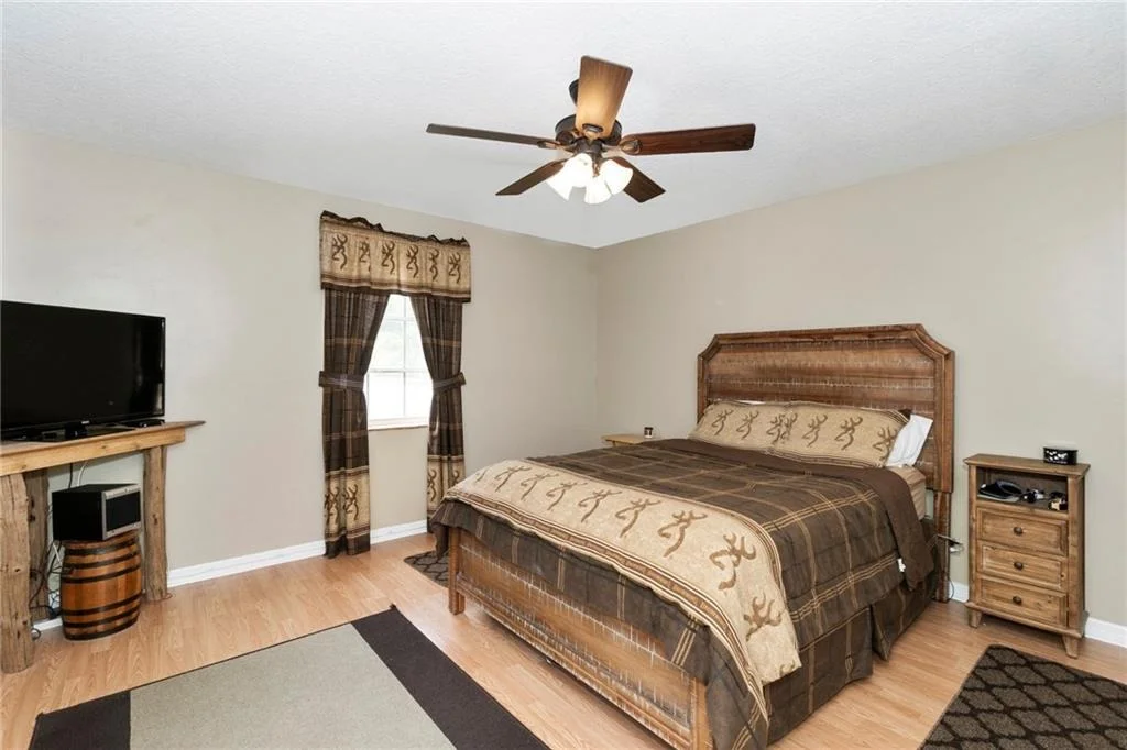 Photo of 1677 D Road