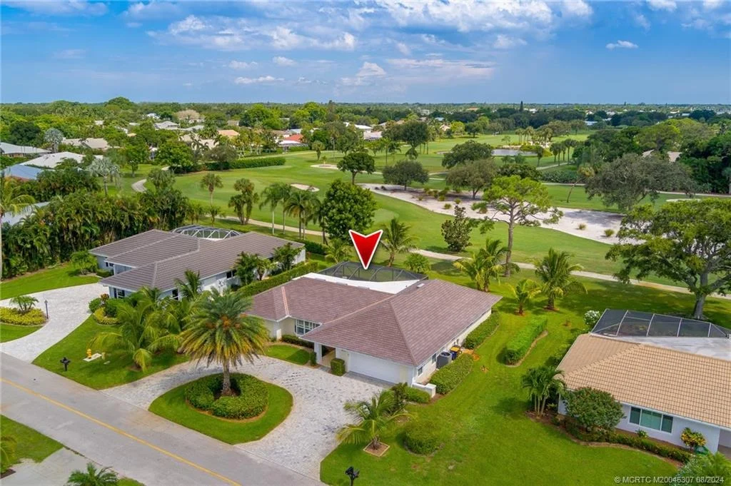Photo of 4273 SE Fairway E