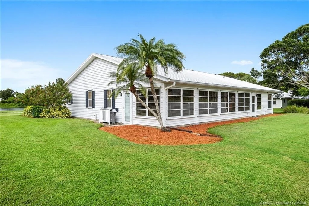 Photo of 2375 NW Cove View