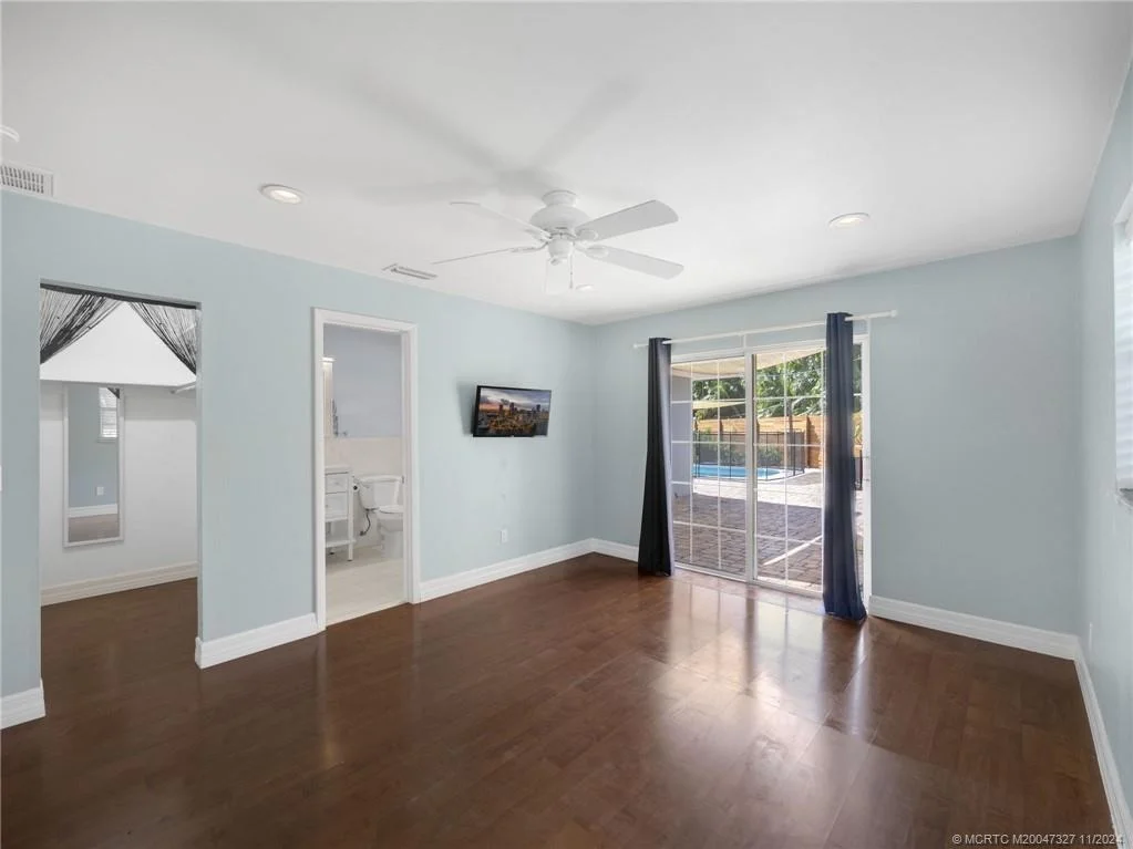 Photo of 723 NW Spruce Ridge Drive