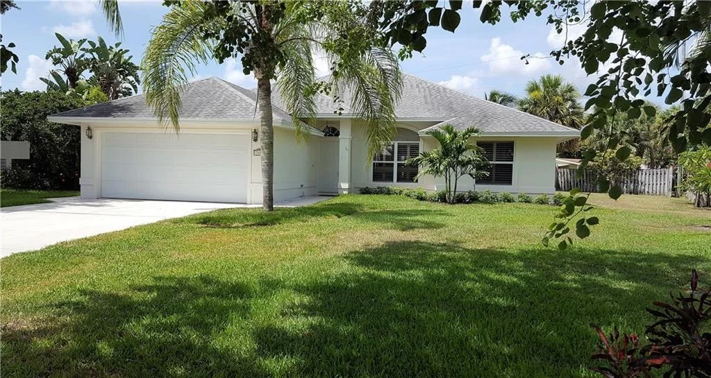 Photo of 712 SE Michael Court