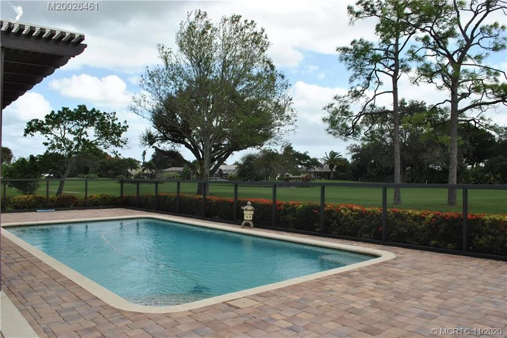 Photo of 3621 SE Fairway W