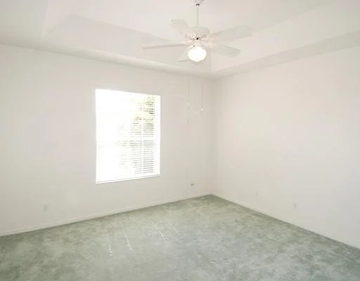 Photo of 671 NW RED PINE Way