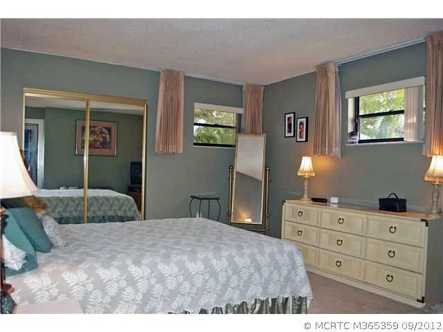 Photo of 1296 NW Pine Ridge Trail
