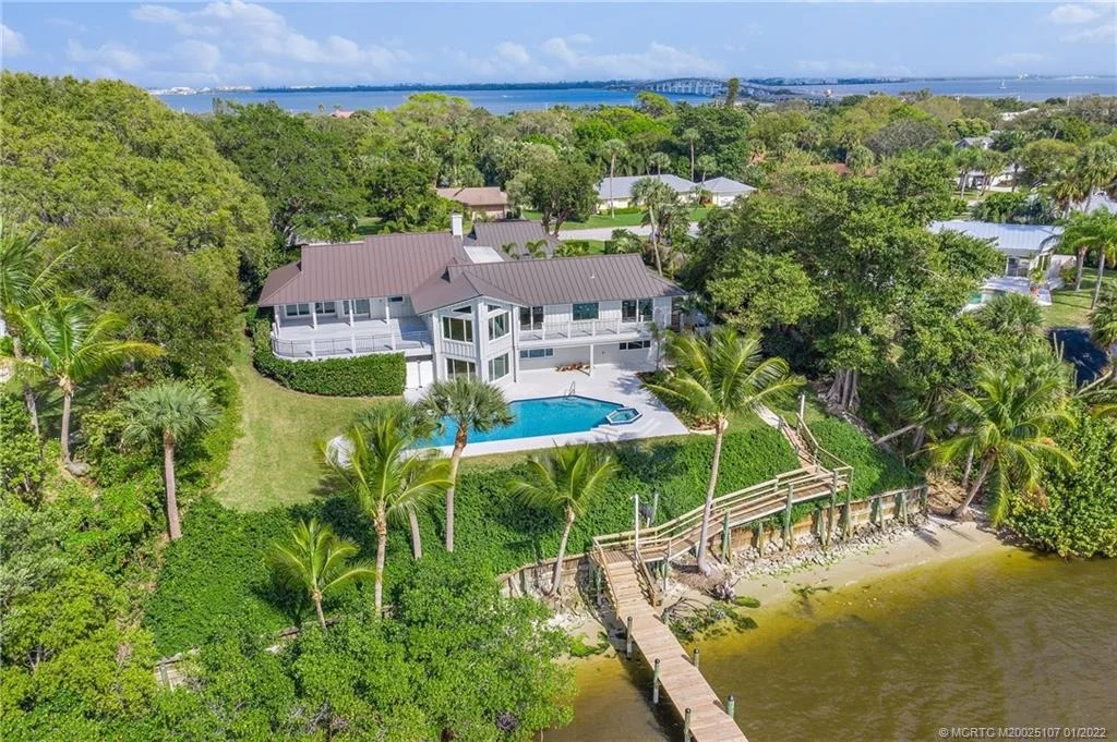 Photo of 19 N River Road
