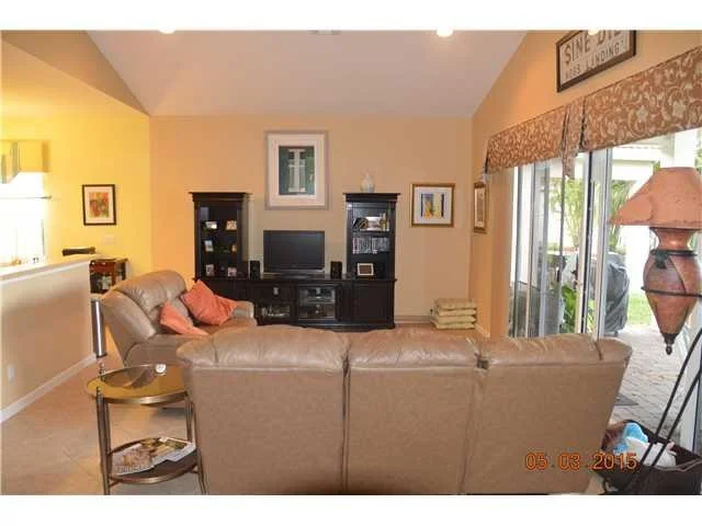 Photo of 4935 SE Askew Avenue