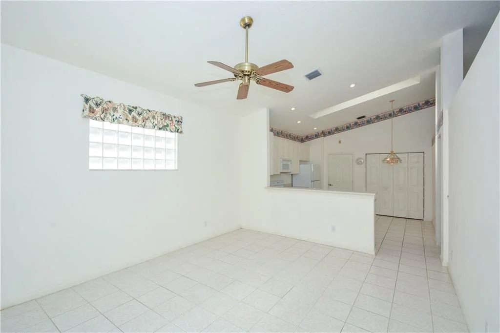 Photo of 3408 SE Fairway Oaks Trail