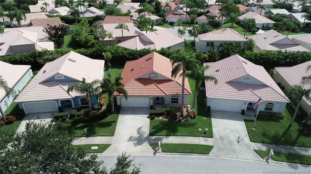 Photo of 6332 SE Windsong Lane
