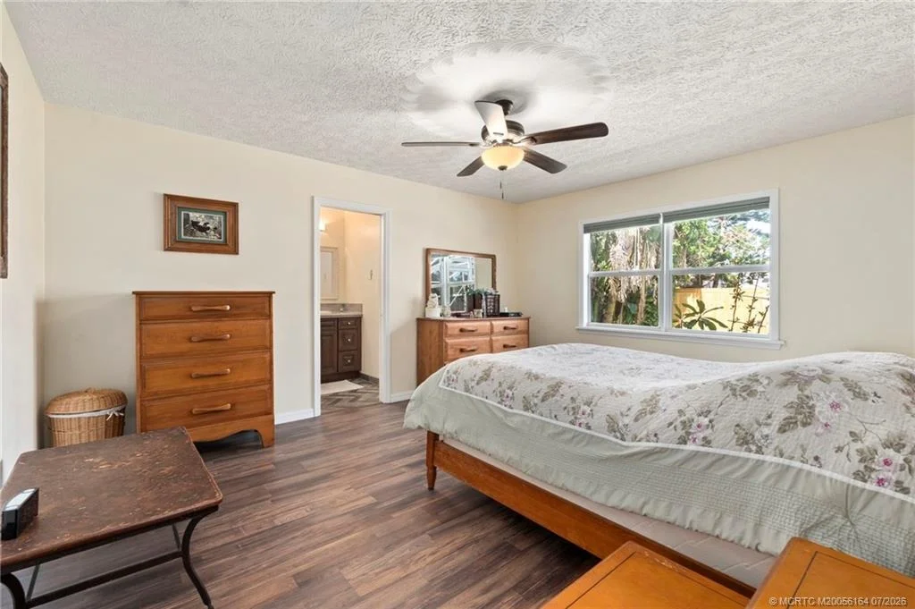 Photo of 5403 Palm Drive