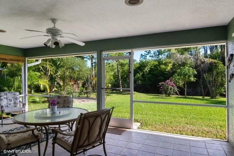 Photo of 6127 SE Black Oak Lane