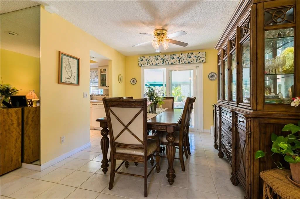 Photo of 704 NW North River Drive