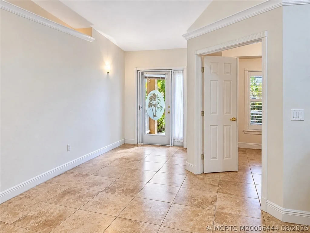 Photo of 446 NE Vanda Terrado