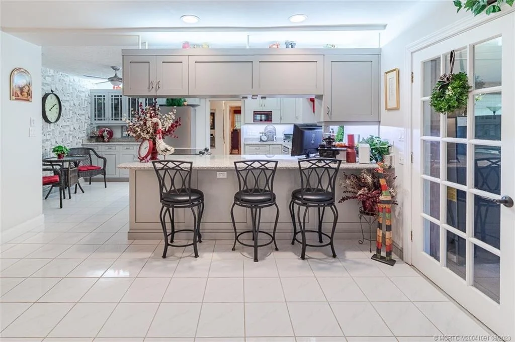 Photo of 2481 NW Everglades Boulevard