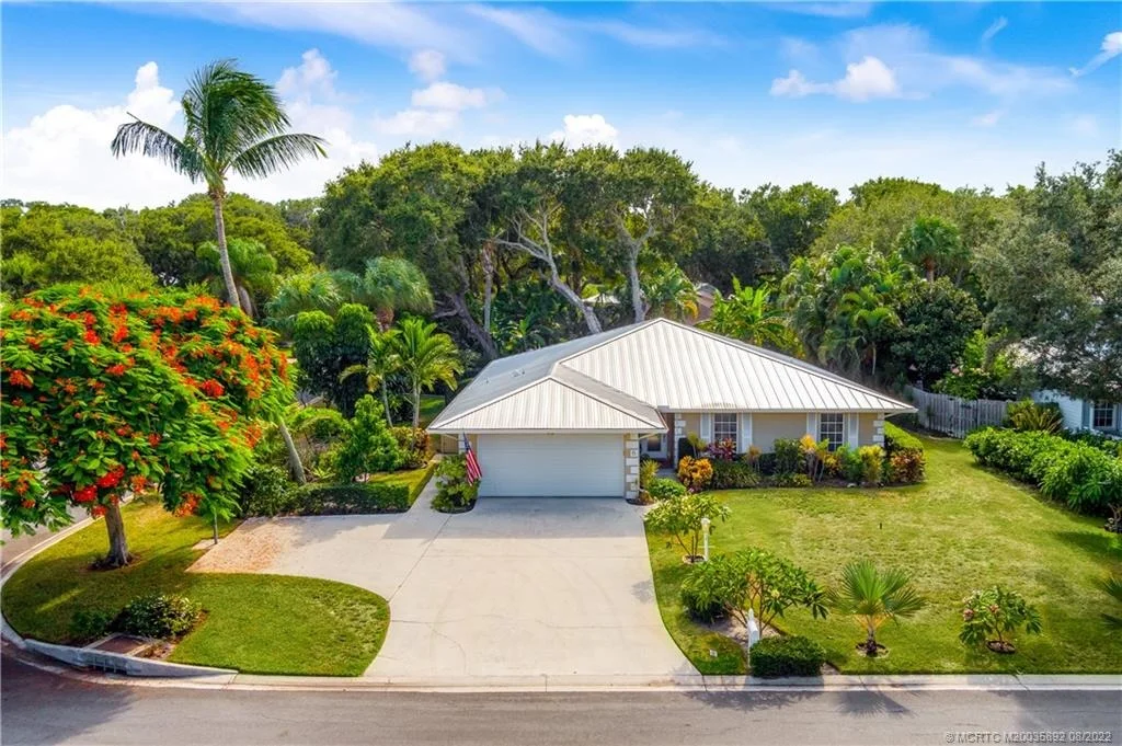 Photo of 6 Lantana Lane