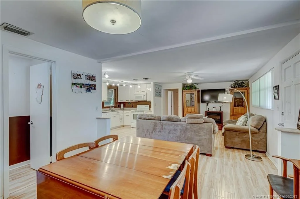 Photo of 5893 Williamson Road