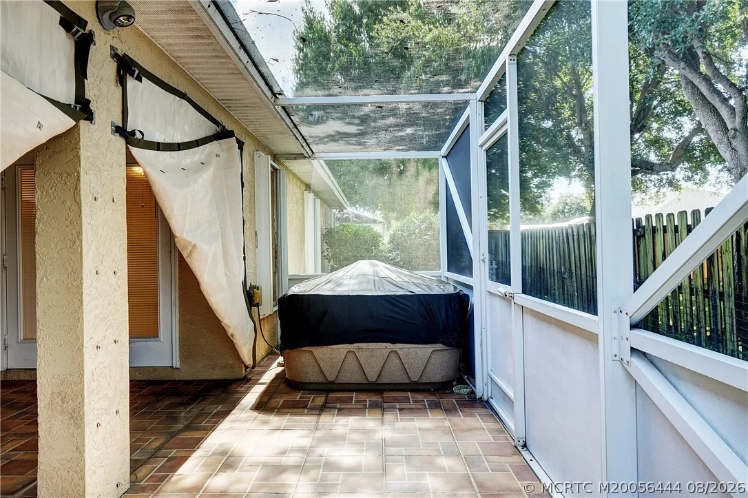 Photo of 446 NE Vanda Terrado
