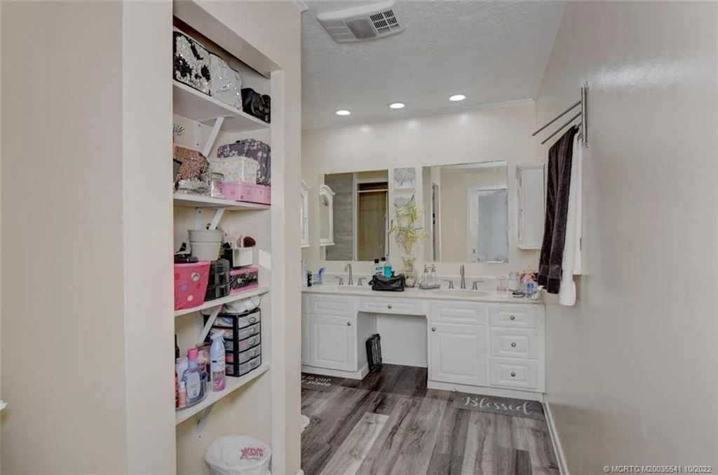 Photo of 4801 Silver Oak Drive