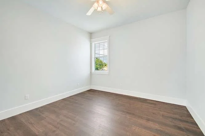 Photo of 403 SE Coconut Avenue