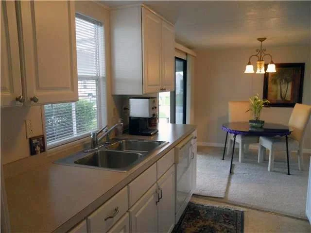 Photo of 151 SE Paradise Place
