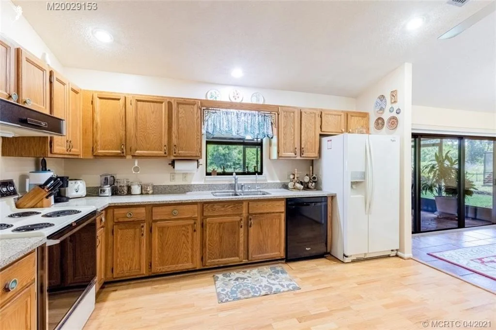 Photo of 5200 Sunset Boulevard