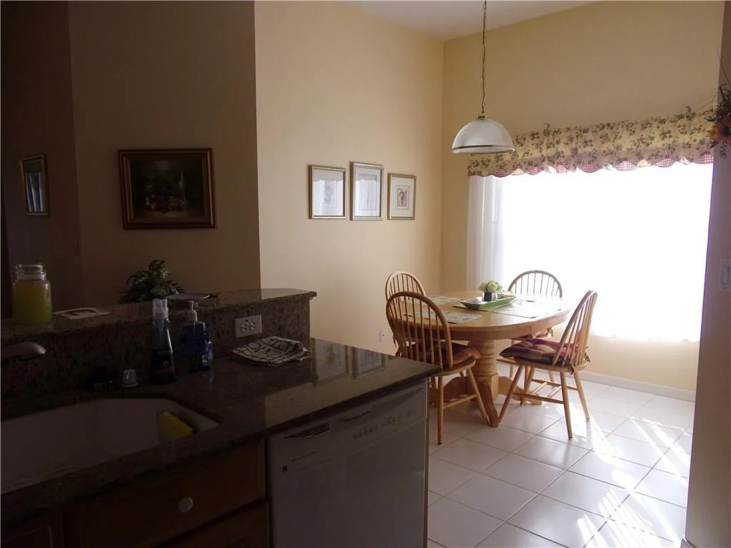 Photo of 7325 SE Seagate Lane SE