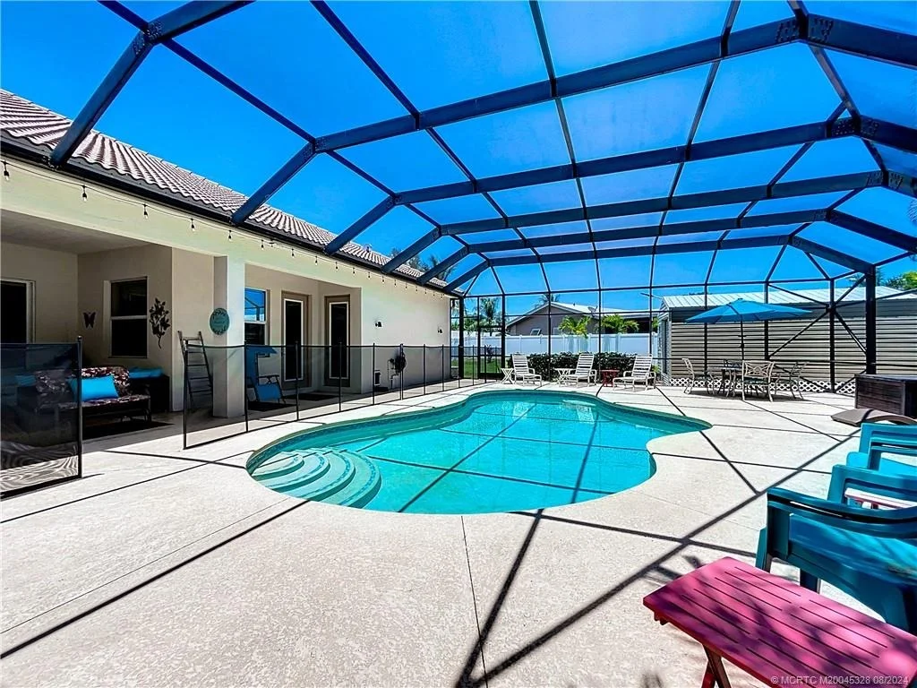 Photo of 4459 SE Bayshore Terrace