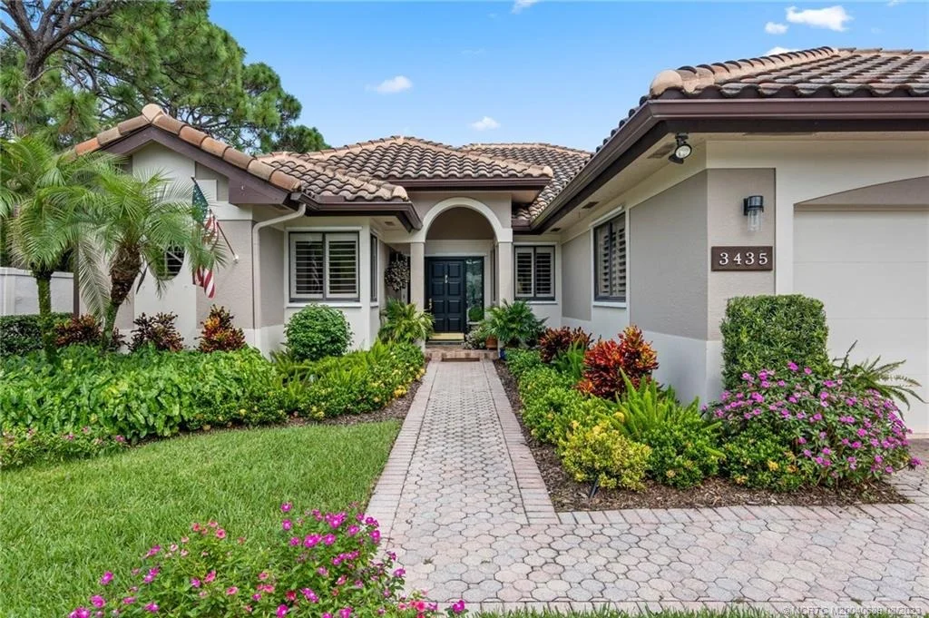 Photo of 3435 SE Putnam Court