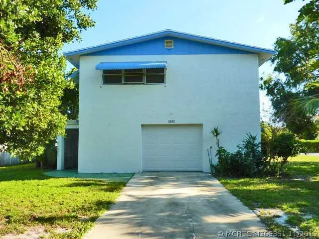 Photo of 5632 SE Nassau Terrace