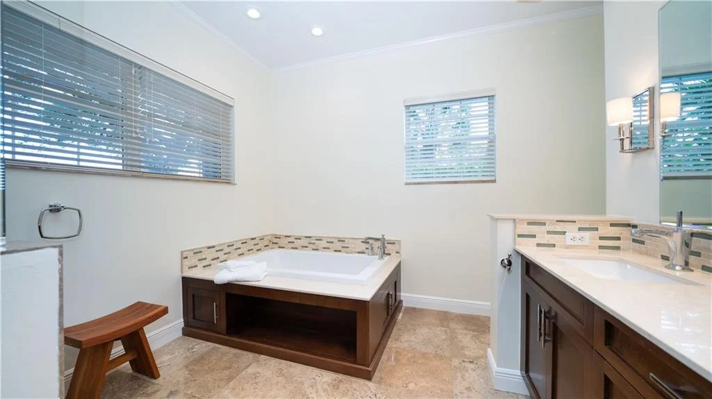 Photo of 6494 SE Spy Glass Lane