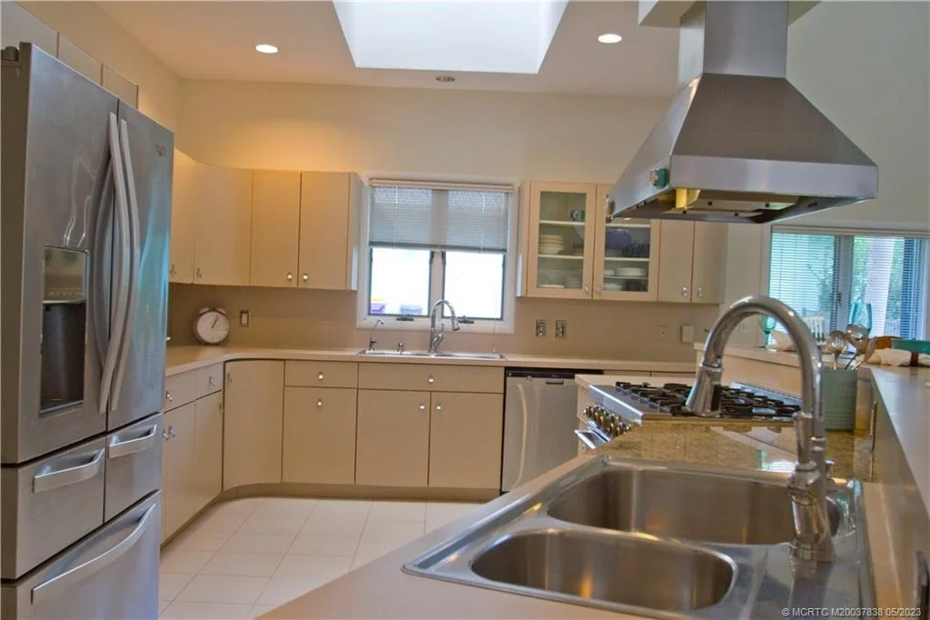 Photo of 1790 NW River Trail