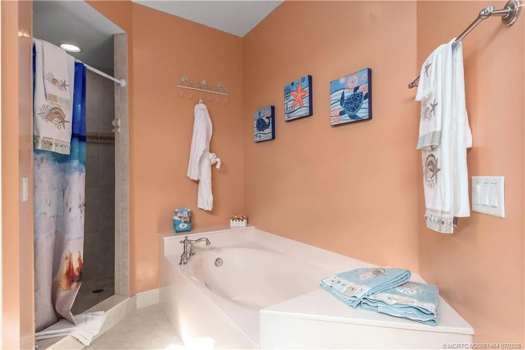 Photo of 4643 NE Ocean Boulevard