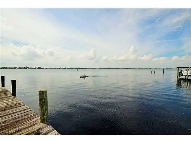 Photo of 1234 NW River Terrace