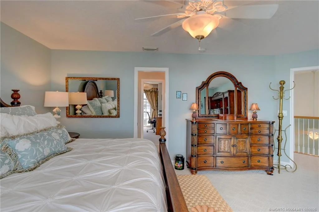 Photo of 2 Nettles Boulevard