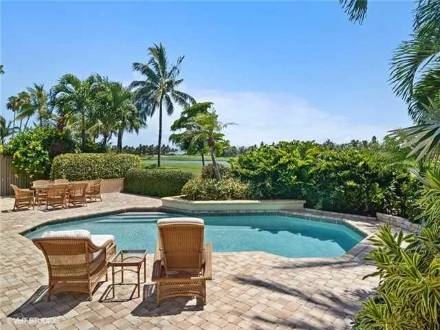 Photo of 6949 SE Harbor Circle