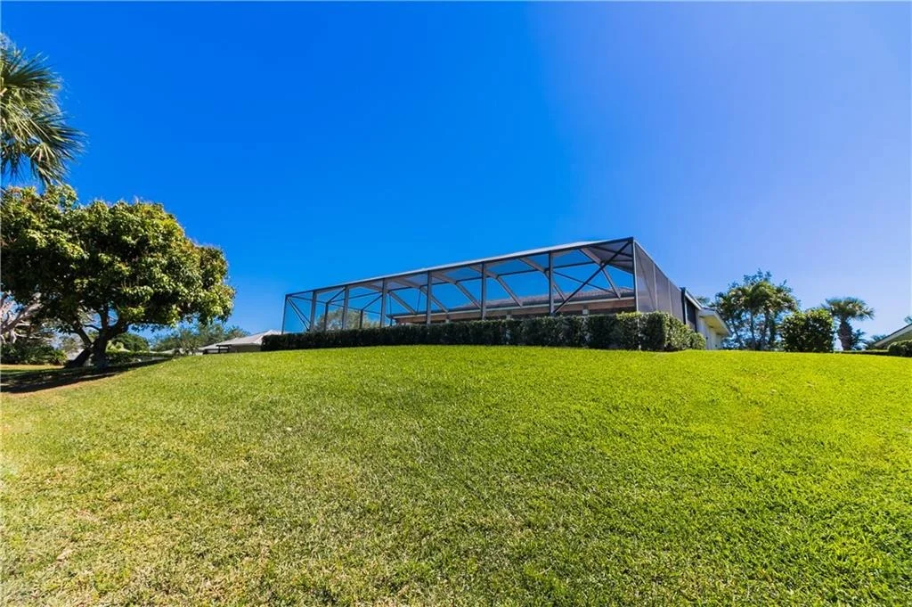 Photo of 3927 SE Fairway E