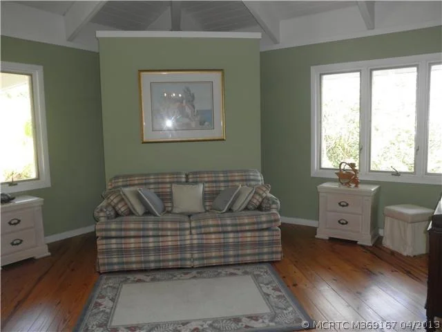 Photo of 4115 SE Jib Lane