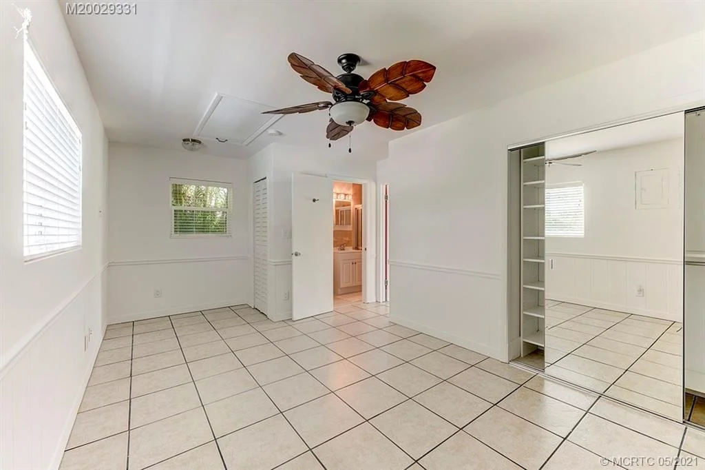 Photo of 799 SW Tanglewood Trail