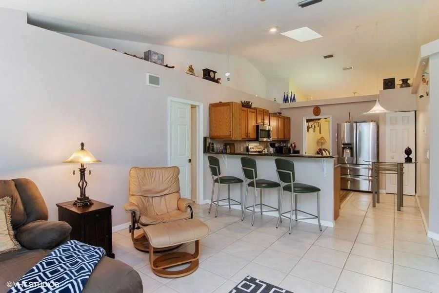 Photo of 6127 SE Black Oak Lane