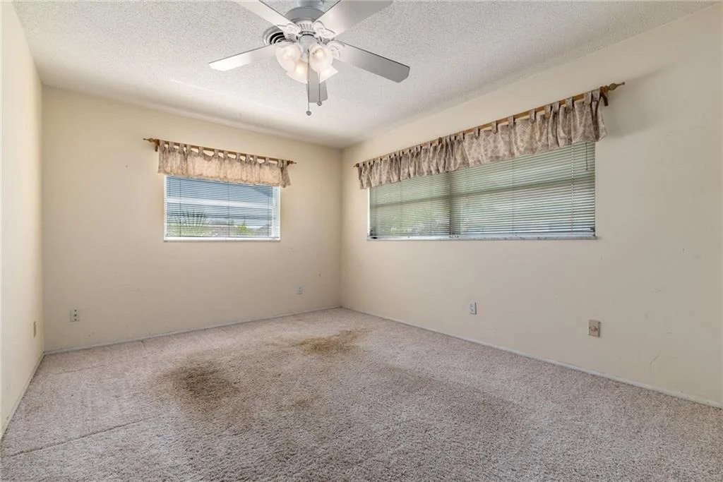 Photo of 1523 NW Spruce Ridge Drive