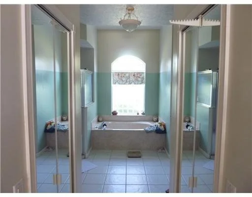 Photo of 5314 SE HARBOR Terrace
