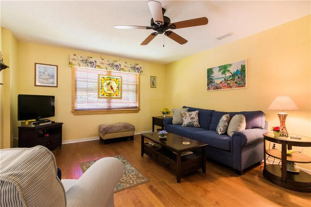 Photo of 704 NW North River Drive