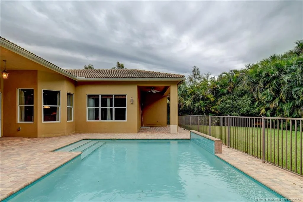 Photo of 8300 SW Cattleya Drive